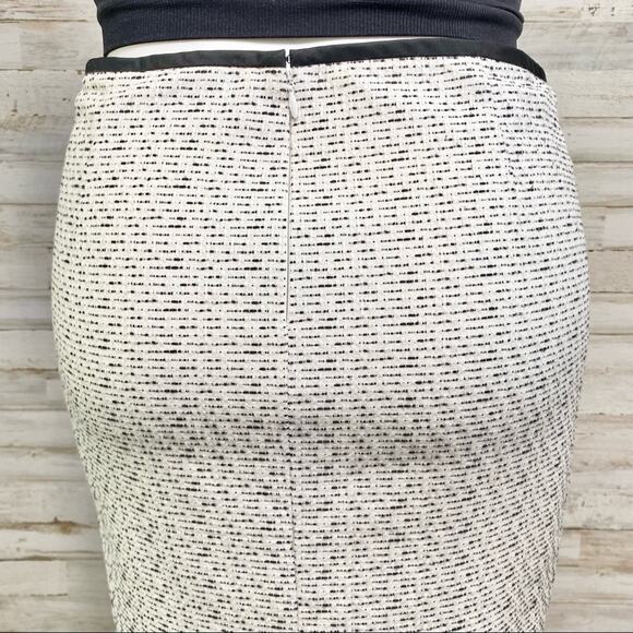 Vera Wang Lavender Label Boucle Tweed Skirt Womens Size 10 Black White Cotton - Picture 8 of 13